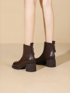 Josiny | New Autumn and Winter Style British Chelsea Boots for Women Brown