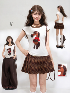 KEIKO | Áo Thun Ôm Body Có Thun và Thêu Retro