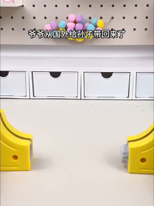 [SG InStock]3D Infinity Track Magnetic Electric Train Track Toy Montessori Motorized Train&Gravity Maze Toy Birthday Gift