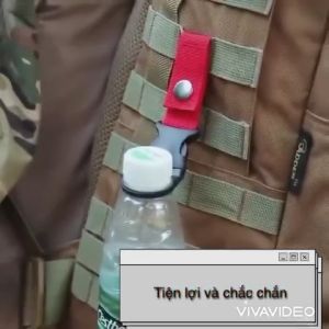 Móc treo. Dây đai. Dùng treo Chai Nước Đa Năng trên Ba Lô tiện lợi cho học sinh và khi đi Hoạt Động Dã Ngoại. 1192