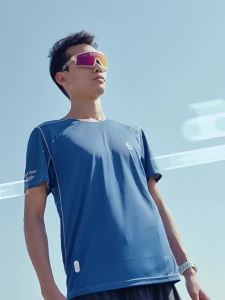 FlipBelt | Silver Ions Training T-shirt Quick Dry
