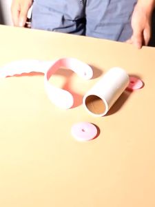 ลูกกลิ้งทำความสะอาด ลูกกลิ้งเก็บขน ม้วนกาว ขจัดขนเหนียวและฝุ่นออกจากเสื้อผ้า