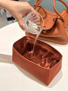 Waterproof Silk Inner Storage Bag for Hermès Lindy Mini/26/30 Simple Smile Pure Color Square Zipper Closure Womens Makeup Bag