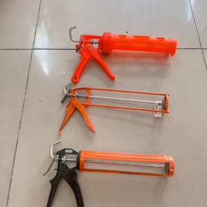 SÚNG BẮN KEO SILICON THÂN SẮT DÀY KAPUSI K6782/K6784