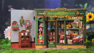 CUTEBEE CWGB403 บ้านตุ๊กตา DIY ร้านกาแฟ บ้านของเล่น Dollhouse ของขวัญวันเกิด