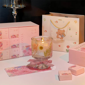 Birthday Gift Aromatherapy Candle Gift Box Suit for Girls Girlfriends Romantic Gift for Girlfriend Niche Style Classy