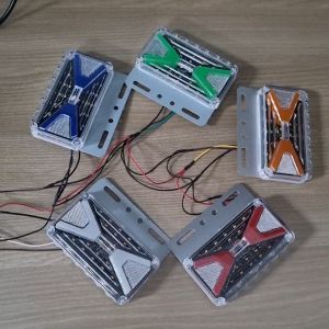 LAMPU LED BAK SAMPING TRUK LAMPU SEIN RUNNING 24VOLT MODEL V