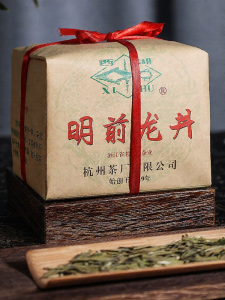 XI HU BRAND | Top Grade Spring Harvest Dragon Well Green Tea Gift Box