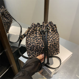 Trendy Leopard Print Crossbody Bag Womens 2024 New Casual Versatile Drawstring Bucket Bag Popular Soft PU Leather Handbag