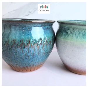 The Leaferie Avia Flowerpot . flowerpots . flower pot . plant pots . planter . planters