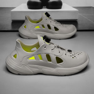 Hole Shoes Mens 2024 Summer New Arrival Thick Sole Non-Slip Deodorant Sports Sandals Outwear Shit Feeling Beach Sandals