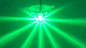 Đèn chiếu gầm xe máy xe ô tô mẫu nhựa nhiều màu ánh sáng