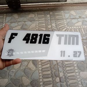 plat motor akrilik free custom nama dan nomor racing