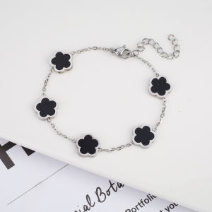 Silver Color New Design Plant Five Leaf Flower Bracelet Single sided Plum Blossom Stainless Steel Jewelry Womens Clover