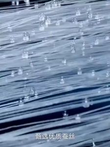 READY STOCK Radiant & Smoothening Silk Mask - Hydrating Brightening & Whitening Face Sheet for Sensitive/Combination Skin