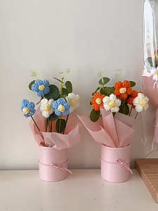 Keranixy LED Hand-woven Flowers Bouquet Handmade Crochet Knitted Flowers Simulated Flower Raya Decoration Birthday Gift