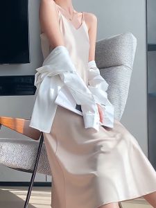 Raya Mayalsia Fashion Popular Woman Silk V-Neck Dress Long Satin Dress Office Lady Soft Light Elegant Dress T-072