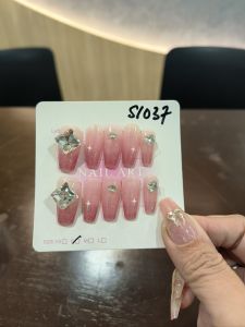 (FREE TOOLKIT) 10 PCS PRESS ON NAILS. HANDMADE NAILS SIZE S
