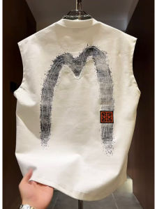 เสื้อกั๊กแขนกุดทรงหลวมๆ สำหรับผู้ชายในช่วงฤดูร้อน เสื้อยืดแบบสวมหัว สไตล์ฮ่องกง หนา เสื้อเชิ้ตแขนกุด INS สไตล์การ์ตูนตัวอักษร M แฟชั่น