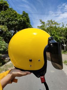 HELM model {{CARGLOS}} Peking kardus sudah SNI