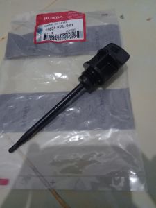 tutup colokan oli atas beat f1 beat pop beat sporty scoopy esp spacy f1 spacy karbu vario 110 esp original honda