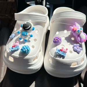 Crocs เครื่องประดับรองเท้า Jibbilz ที่ถอดออกได้3D He-Man และเจ้านายของจักรวาลรองเท้าตกแต่งสำหรับ Crocs