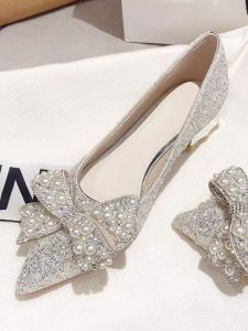 รองเท้าแต่งงานส้นกลางสวมใส่สบายรองเท้าคริสตัลรองเท้าคลอดบุตร ทันสมัย กลิตเตอร์ปมผีเสื้อมุก หนัง รองเท้าเดี่ยว