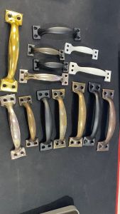 DOOR HANDLE/CABINET HANDLE STAINLESS STEEL DOOR HANDLE 2PCS SET DOOR PULL with SCREWS