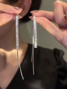 High-End S925 Silver Needle Earrings New Trendy Minimalist Long Hanging Ear Pendants with Plant Florals for Women