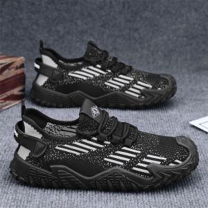 Men Autumn Breathable Knitted Mesh Sport Shoes Non-Slip Soft Sole