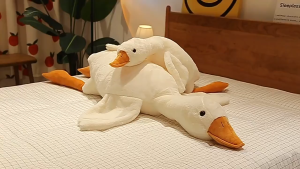 Big Goose Doll Plush Gift Giant Big Wings Duck Doll Long Pillow Toy Soft Stuffed Animal Toys Cartoon Soft Pillow Toy