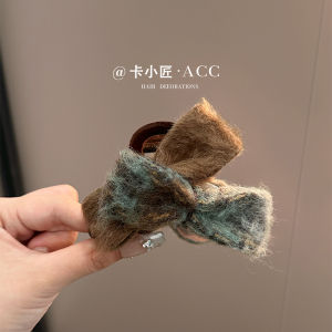 กิ๊บติดผมรูปฉลามผูกโบว์ผ้าขนสัตว์สำหรับผู้หญิง กิ๊บติดผมสุดหรูหรา 2025 ใหม่ ฤดูใบไม้ร่วง/ฤดูหนาว ที่คาดผมหลังศีรษะ ตกแต่งผม ของขวัญ