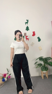 ชุดเซ็ตเรียบหรู เสื้อยืดแขนสั้น+กางเกงขากระบอก ใส่สบาย