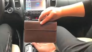 Ví Da Ô Tô Xeauto 3 Ngăn Chất Liệu Da Cao Cấp Đựng Giấy Tờ Đăng Kiểm Giấy Tờ Xe Hơi Đẩy Đủ Logo Bảo Hành 2 Năm