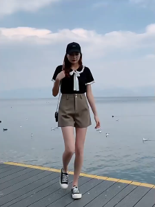 (Stock in KL-117) Short Pants Korean Women Style Slim High Waist Shorts