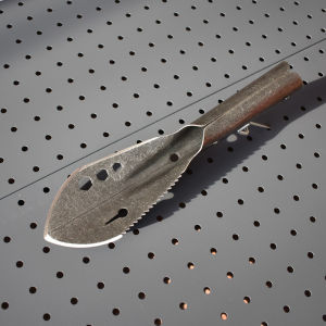 Portable Multi-Functional Manganese Steel Hand Shovel Gardening Tool for Planting Flowers Fishing And Outdoor Activities