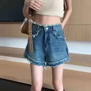 กางเกงยีนส์ขาสั้นสำหรับผู้หญิง กางเกงขาสั้นแบบรูปร่าง 322 รูปลักษณ์