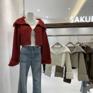 ถักสั้นสีแดง แขนกุด เสื้อสเวตเตอร์ เสื้อโค้ท ผู้หญิง ทันสมัย แขนยาวถักเปิด คาร์ดิเกน ฤดูใบไม้ร่วง ฤดูหนาว สินค้ามาใหม่