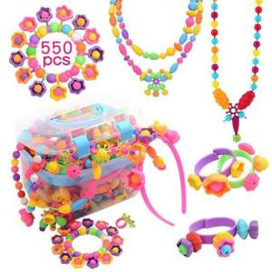 Đồ chơi lắp ghép xâu hạt 550 chi tiết cho bé làm vòng tay vòng cổ bờm tóc kèm phụ kiện