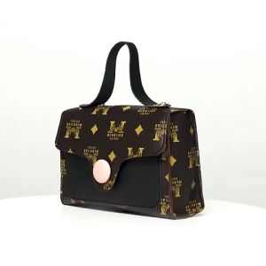 Tas Selempang Wanita Elegan: Motif Cantik & Praktis