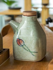 Retro Chinese Style Ceramic Seasoning Pot Kitchen Home Use Oil Bottle Vinegar Pot Restaurant Special Soy Sauce Pot Underglaze Color Diningware