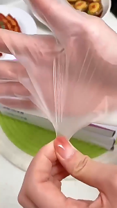 Disposable Nitrile Gloves Food-Grade Waterproof Gloves for Household Chores and Kitchen Dishwashing