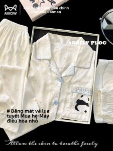 Bộ đồ ngủ MiiOW Cat People cho nữ làm bằng lụa băng tay ngắn quần dài in họa tiết hoạt hình