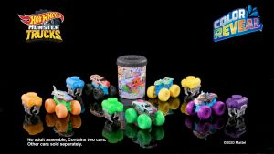 Hot Wheels Monster Trucks Color Reveal Truck 1:64 Scale Color- Shifting Toy Truck With 2 Cups Lid & Crushed Car Water Blaster