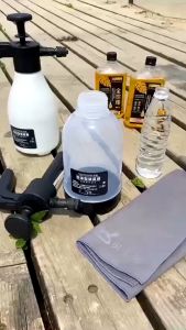 [ 3 đầu béc ] Bình xịt bọt tuyết rửa xe hơi ô tô cầm tay dung tích 2000ml -B2L-CT