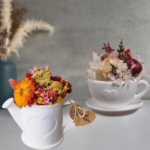 4pcs Mold Set for DIY Heart-Shaped Watering Cans Planters and Candle Jars Made from Cement Plaster and Resin - Christmas Dec