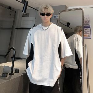 Raglan Sleeve Design T-shirt