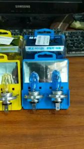 (LOẠI TỐT) Hộp 2 bóng đèn pha Xenon ô tô siêu sáng H4 100W HOD 6000K dành cho xe hơi sáng trắng mẫu mới đồ chơi ô tô