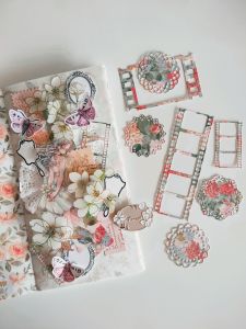 Fairy Lights Journal - READY STOCK/ at journaling/ scrapbook deco/ Spring theme film strip + mini doilies die cut set with silver foil