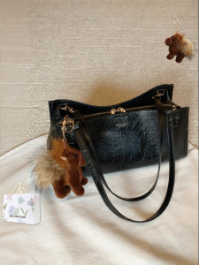 CHIO‘2ND | Warm Cocoa Black Texture Commute Tote Bag